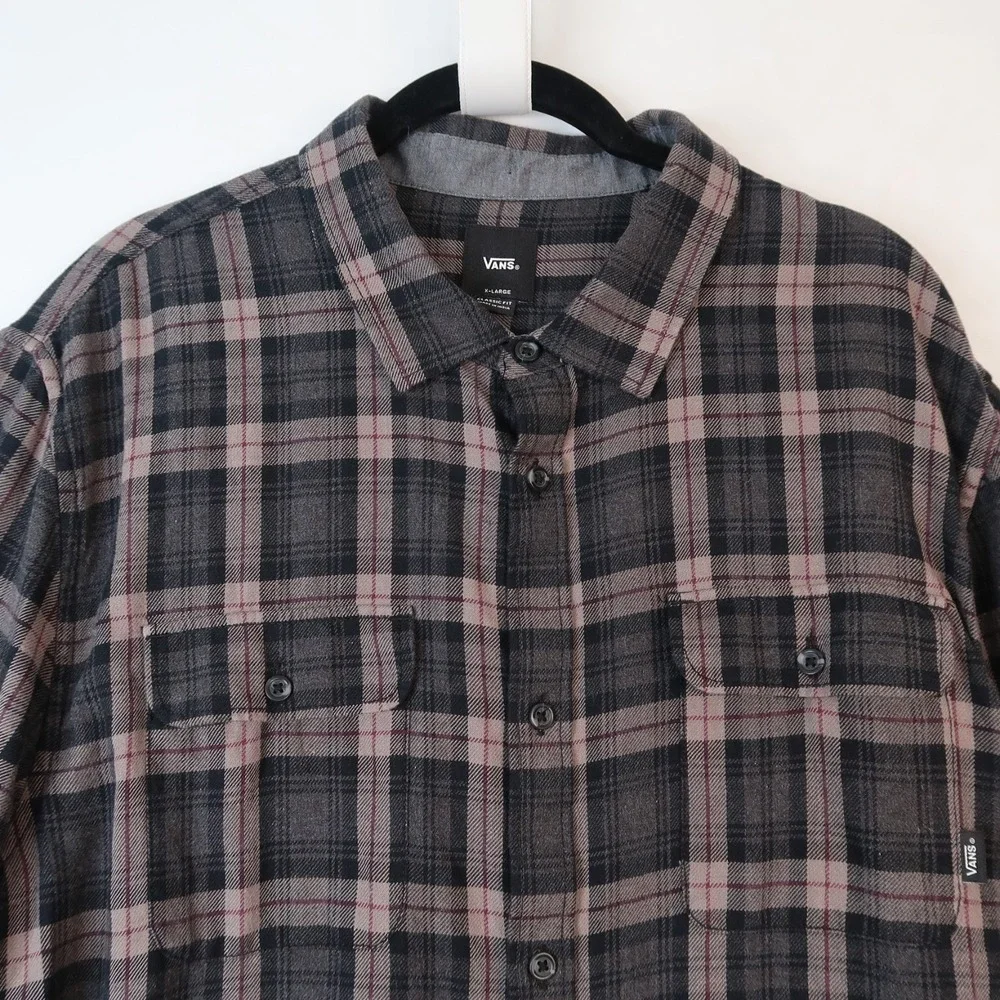 Vans Mens Flannel Shirt‎ XL Classic Fit Plaid Button Up Long Sleeve